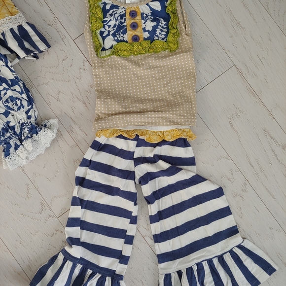 Persnickety Gypsy Caravan Collection - Picture 10 of 10